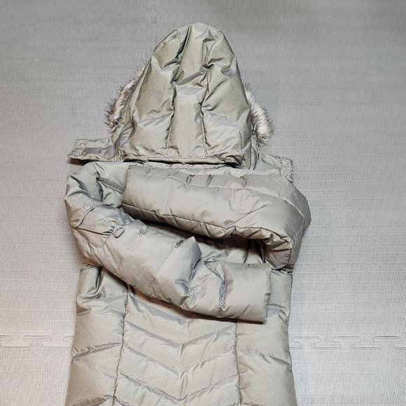 Eddie Bauer Women's Sun Valley Down Parka - Picture 6 of 6